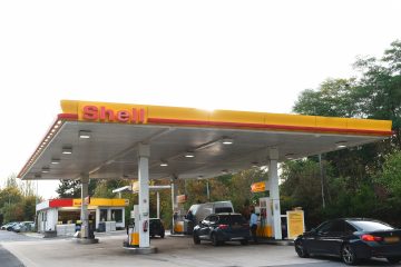 Zapfsäule / Benzin- und Dieselpreise fallen um 2 Cent pro Liter